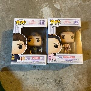 Pop Vinyl Figures - Peter and Lara Jean